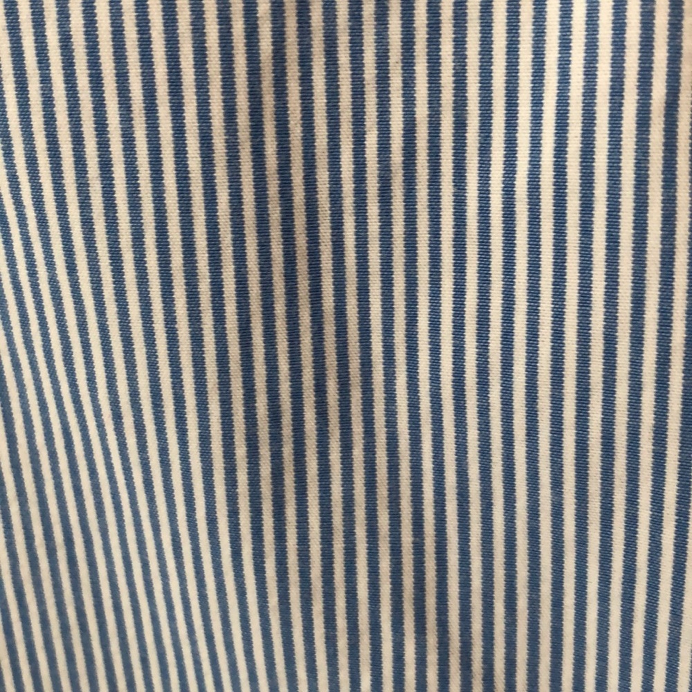 Dress Shirt - IZOD 🐊 - Picture 3 of 3